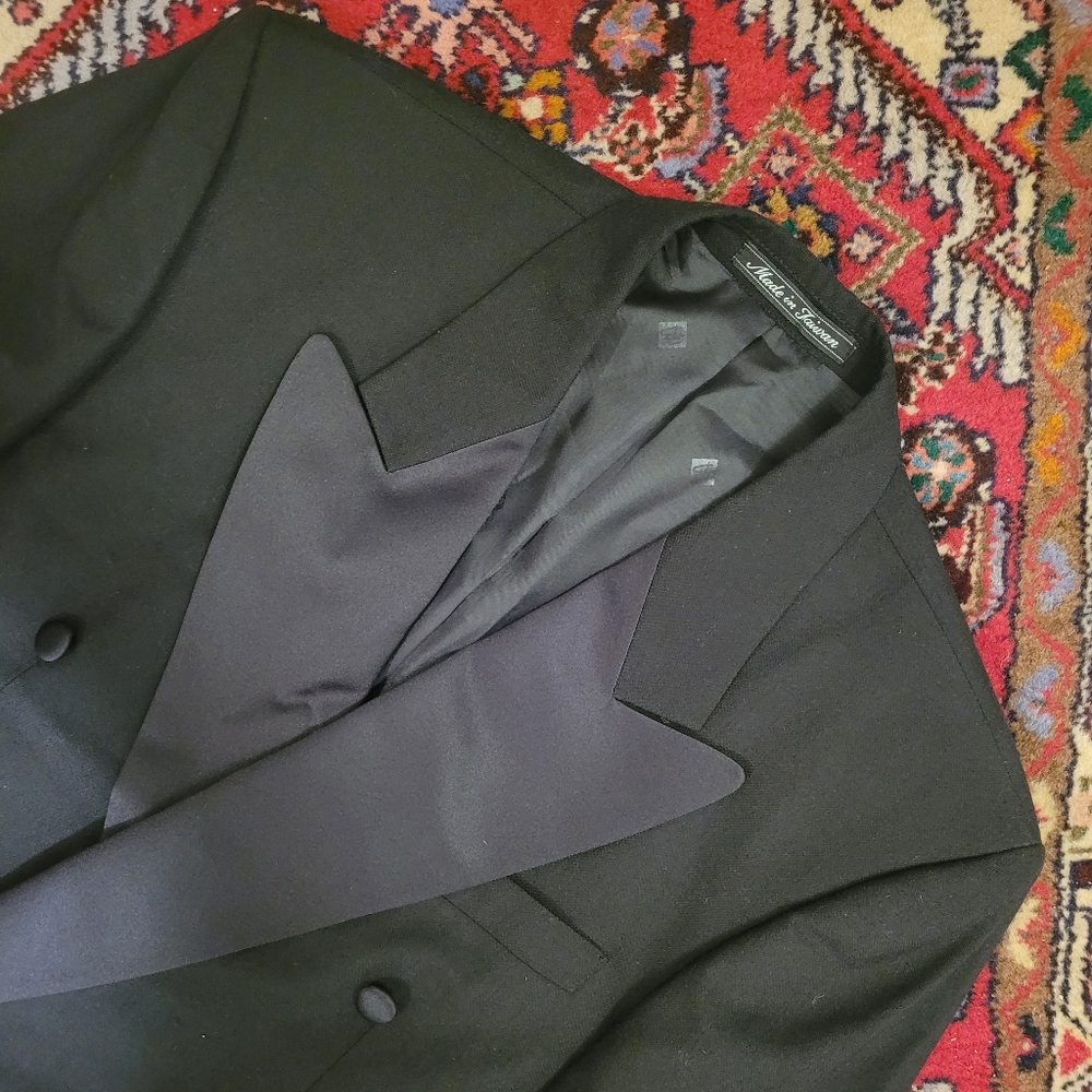 VINTAGE PIERRE BALMAIN PARIS DOUBLE BREASTED TUXEDO JACKET BLAZER